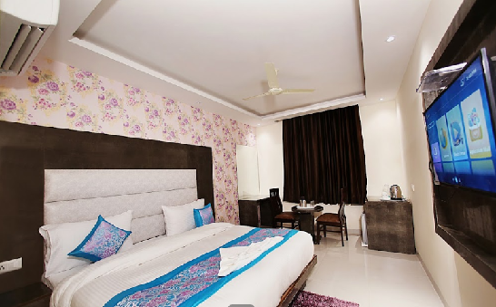 Hotel Smart Plaza Delhi Airport | Deluxe room 